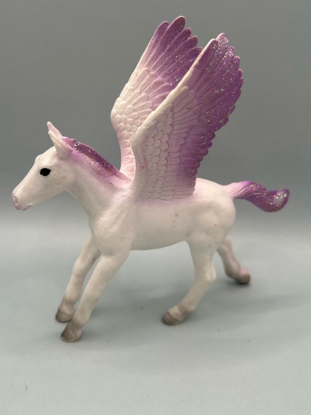 Mojo White Purple Glitter Baby Pegasus Horse Pony Foal Toy 4" Figurine Fantasy